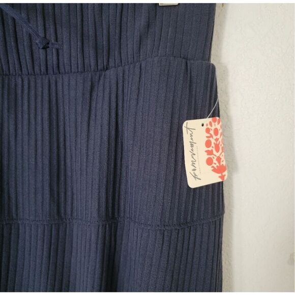 X FP Movement Can't Handle This Harem in Deepest Navy size large - Picture 5 of 7